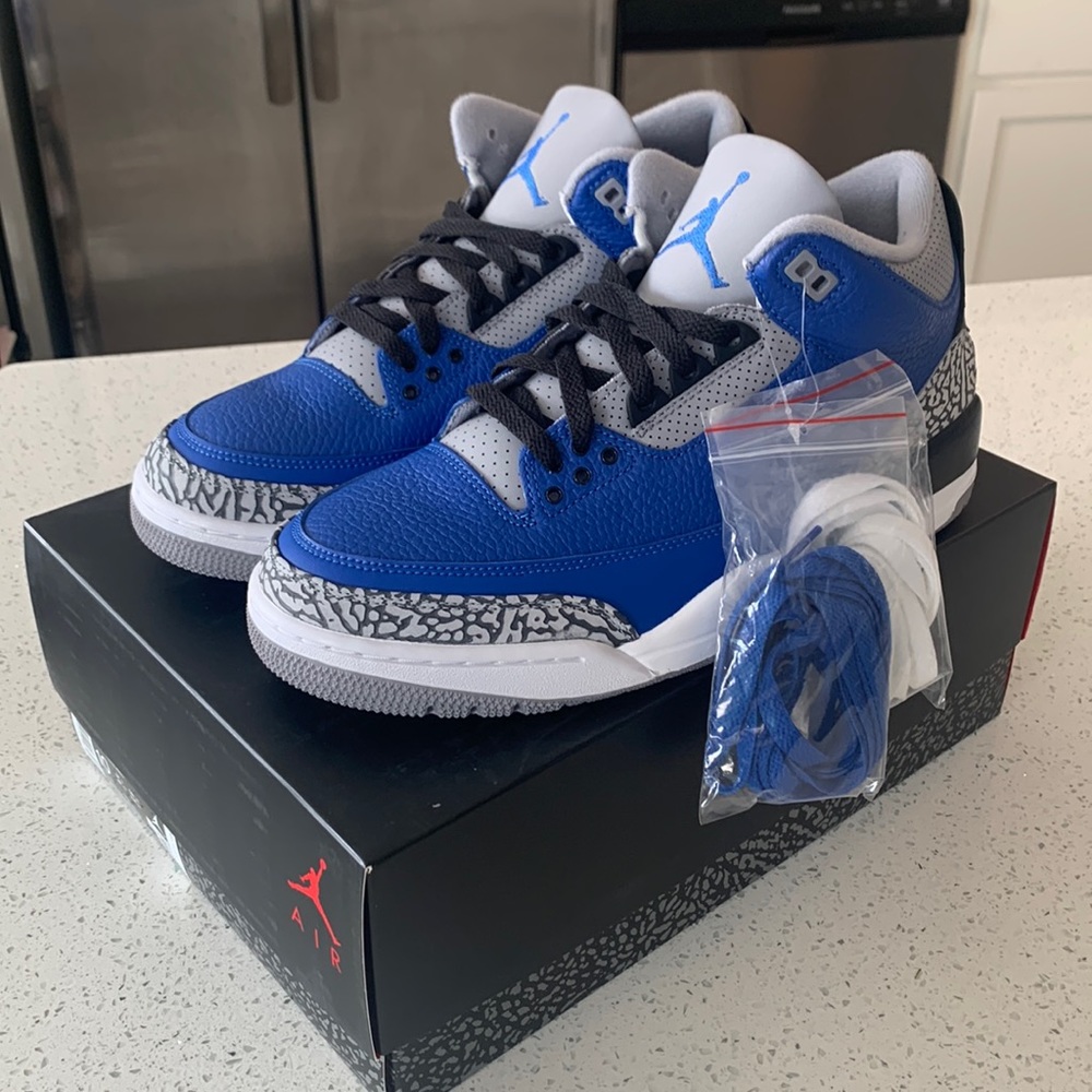 Air Jordan Retro 3